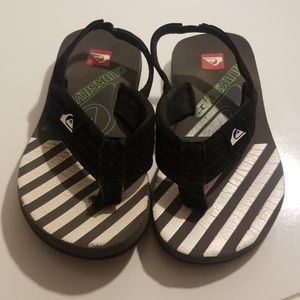 Quiksilver size 10 sandals